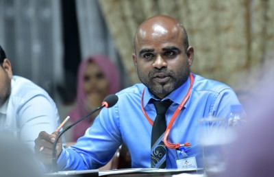 އިދާރާތަކުން މައުލޫމާތު ދޭން ދެކޮޅު ހެދި، ޚިޔާނާތާ ގުޅޭ ލިޔުންތައް ހޯދީ ހާވައިގެން: އޭސީސީ