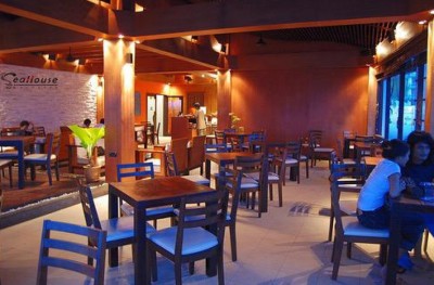 މާލޭގައި 24 ގަޑިއިރު ހިންގުމަށް ތިން ކެފޭ އަކަށް ހުއްދަ ދީފި