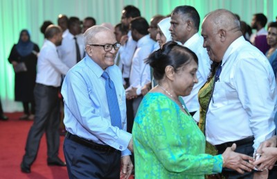 ގައުމު އިސްލާހު ކުރެވޭނީ ރައްޔިތުންގެ މަޖިލިސް ޒިންމާދާރުވެގެން: މައުމޫން