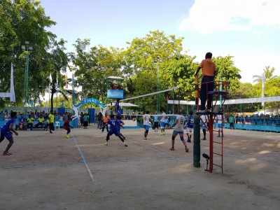 ބަނޑޮސް ބަލިކޮށް، ކޮށްދިއްޕަރުން ޒޯން އެކެއްގެ ޗެމްޕިއަންކަން ހޯދައިފި