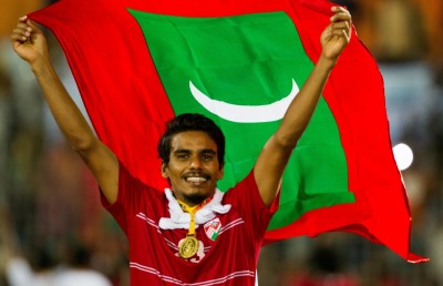 ވިކްޓަރީ ދޫކޮށް ނިހާޓް މާޒިޔާ އަށް ސޮއިކޮށްފި