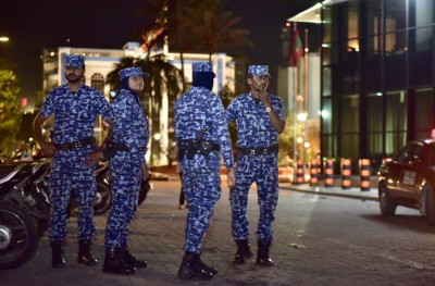ޖަލްޕަރީ ފަޅާލައިގެން ވަގުންނަށް ލިބުނީ ވަކި ލާރިކޮޅެއް!