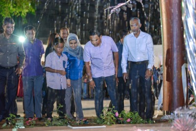 ރައީސް ވިދާޅުވީ ރަސްރަނި ބަގީޗާއަކީ ހަދިޔާއެއް ކަމަށް، ހުރިހާ ކުދިން މަޖާކޮށްލާ