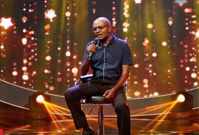 ލަވަކިޔުންތެރިޔާ އާތިފް ނިޔާވެއްޖެ