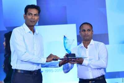 އެމްޑަބްލިއުއެސްސީގެ އެމްޑީ އެވޯޑް މުހައްމަދު އަލީއަށް، ޗެއާމަންސް އެވޯޑް ރުސްތުމްއަށް