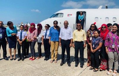 އަންހެނުންގެ ދުވަހު، އަންހެން ކްރޫންނާ އެކު ރައީސް އައްޑު އަށް