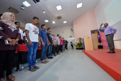 ގައުމީ އެތުލީޓުންނަށް ޕްރޮފެސަރު ކަންޑިއާގެ "ވަރުގަދަ" ފިލާވަޅުތަކެއް!