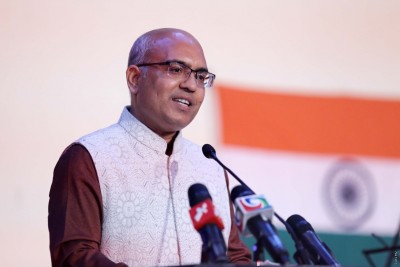 ރާއްޖޭގައި ތިބި އިންޑިއާ ރައްޔިތުންނަށް މިނިވަން ދުވަހުގެ ތަހުނިޔާ އިންޑިއާ ސަފީރު ފޮނުއްވައިފި