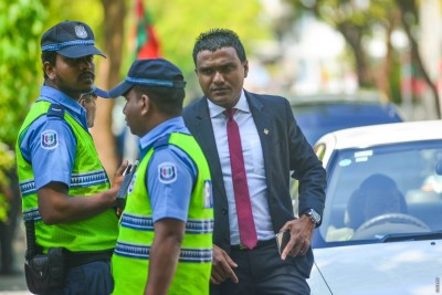 ތިނަދޫ ދެކުނު ދާއިރާގެ މެމްބަރު އަބުޅޯގެ ގޮނޑި ގެއްލިއްޖެ