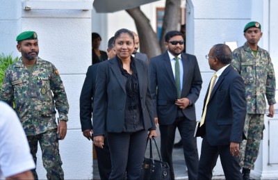 ވަކީލުންގެ ބިލް ވެސް އެންމެ ފަހުން ތާށިވެފައި؟!