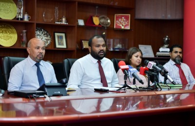 ޓޫރިޒަމާ ގުޅޭ ތިން ގަވައިދެއް އޭޖީ އޮފީހަށް ފޮނުވައިފި
