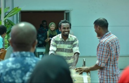 ފްލައިޓްގެ ދަތުރުވެރިންގެ ވާހަކަ: ކެތްތެރިކަމާއި ބިރުވެރިކަމުގައި!