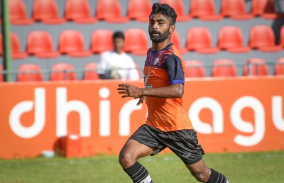 ރިޒޭ އީގަލްސްގައި މަޑުކޮށްފި