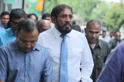 ގާސިމަށް ރާއްޖެއިން ބޭރުން ފަރުވާ ދިނުމަށް ކޯޓުން އަމުރުކޮށްފި
