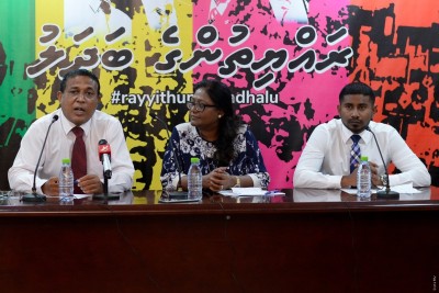ނިކަމެތި ފަގީރަކު އެމީހަކީ ފަގީރަކަށް ވެގެން ލަދު ގަންނާކަށް ނުޖެހޭ: އަސްލަމް