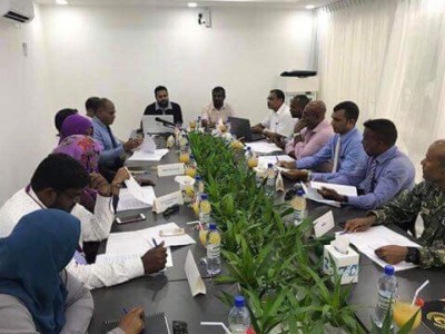 އީކުއޭޓަރ ވިލެޖުގައި ސަޓާ ބޭއްވުމަށް މަޝްވަރާތައް ކުރިއަށް ގެންގޮސްފި