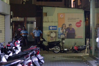 ރޭގެ މާރާމާރީއާ ގުޅިގެން ތިން މީހަކު ހައްޔަރުކޮށްފި
