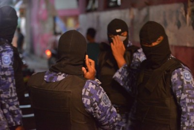 އޮޕަރޭޝަނެއްގައި ތަންތަން ބަލައިފާސްކޮށް ބަޔަކު ހައްޔަރުކޮށްފި