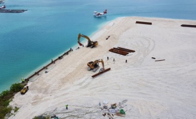 އައު ސީ-ޕްލޭން ޓާމިނަލް އަޅާ ބިމުގައި ޝީޓްޕައިލު ކުރަން ފަށައިފި