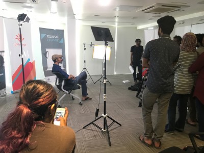 "ފިލްމް ފޯ ޗޭންޖް"ގެ ނަމުގައި ޒުވާނުން އުފެއްދި ކުރު ފިލްމު ޝްވެކް ސިނަމާގައި އަޅުވައިފި