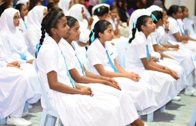 ވިލިނގިލީގައި އާދަޔާޚިލާފަށް ހުން ފެތުރި ސްކޫލް ބަންދުކޮށްފި