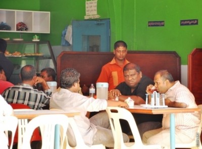 ކެފޭ، ރެސްޓޯރެންޓް ތަކަށް ގޮސް، ހިތްހަމަ ނުޖެހެނީ މިހެންވެ!