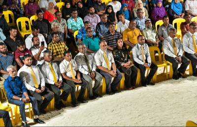 ސަރުކާރުގެ ކެންޑިޑޭޓުންނެއް ނުތިބޭނެ: ފިއްޓޭ