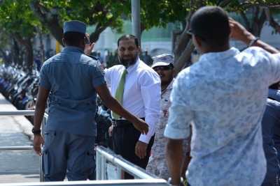 ޝައިހް އިމްރާން އަނބުރާ ޖަލަށް ގެންގޮސްފި