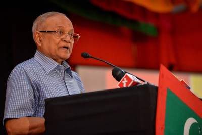 ރައީސް މައުމޫން މެލޭޝިޔާ އަށް ފުރާވަޑައިގެންފި