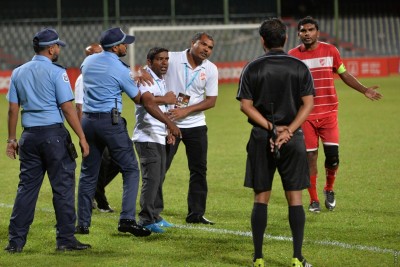 ކުޑަހުވަދޫ ޓީމު 25،000 ރުފިޔާ އިން ޖޫރިމަނާ ކޮށްފި