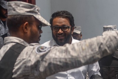 އަދީބުގެ ބޭސްފަރުވާއަށް ހުރަހެއް ނާޅަން، އޭނާ ހުރީ ކަރެކްޝަންސްގެ ބެލުމުގެ ދަށަކު ނޫން: ކަރެކްޝަންސް