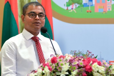 ކަރަންޓުގެ އަގުގެ ފަރަގު ކުޑަކުރުމަށް މިދަނީ މަސައްކަތް ކުރަމުން: މިނިސްޓަރު ތާރިގު 