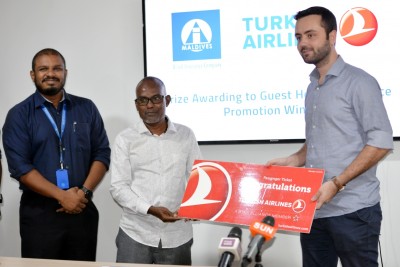 އެލައިޑް ޕްރޮމޯޝަންގެ ނަސީބުވެރިޔާ "ނިލަންދެ އިން"އާ އިނާމު ހަވާލުކޮށްފި