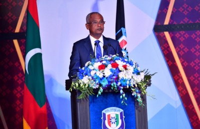 މި ސަރުކާރުގައި ފުލުހުންނަކަށް ސިޔާސީ ނުފޫޒެއް ނޯންނާނެ: ރައީސް