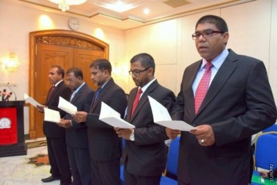 އެއް ދުވަހެއްގައި، އެއް ގާޒީއަކު 160 މައްސަލަ ބައްލަވަނީ، މިއީ ރެކޯޑެއް!
