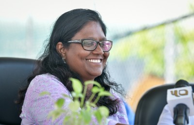 މުސާރައާ އެކު ޒިންމާ ވެސް ވަނީ ބޮޑުވެފައި