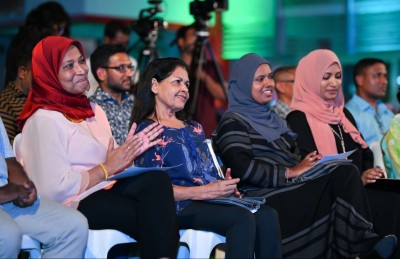 ކޯލިޝަނަށް މެޖޯރިޓީ ނުލިބޭ ނަމަ އަނިޔާވެރިކަން އަންނާނެ: މައުމޫން