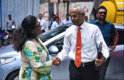 މުސާރައާ އެކު ޒިންމާ ވެސް ވަނީ ބޮޑުވެފައި