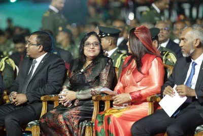 އާޒިމާގެ ބަހުގެ ހަމަލާތައް މައުމޫނަށް: "ތިޔަ ބަދަލުވީ ފަނާކުރަނިވި ފިކުރަށް"