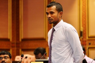 މަސްވެރިކަމުގެ ގާނޫނަށް އިސްލާހު ގެންނަންޖެހޭ: ޓޮމް
