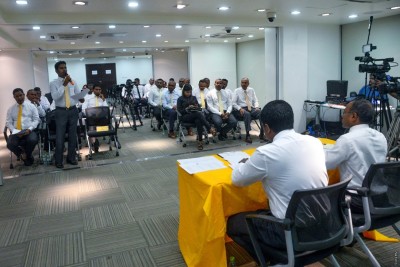 އިދިކޮޅުން އެއް ކެންޑިޑޭޓަކު ނެރެން އެމްޑީޕީން ތާއީދުކޮށްފި