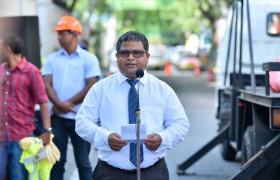 މާލޭ މަގުތަކުގައި ލެޑް ލައިޓު ހަރުކުރަން ފަށައިފި