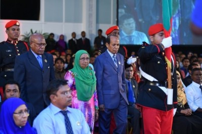 ދެވަނަ ޖުމްހޫރިއްޔާގެ ނިޒާމް ބިނާކުރުވީ ވޯރާއިންގެ ކަސްތޮޅުން ސަލާމަތްވި ދިވެހި އިގްތިސާދެވެ.