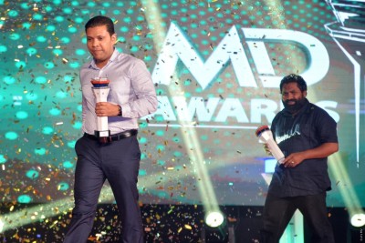 އެމްއޭސީއެލްގެ ނަމޫނާ މުވައްޒަފުންނަށް މުހައްމަދު ހުސައިން އަދި އިބްރާހިމް ޠާހާ