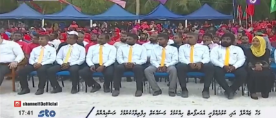 ކުޅުފުއްފުށިން ރައީސަށް ހޫނު މަރުހަބާއެއް، މަޝްރޫއު ފެށީ އެމްޑީޕީ ކައުންސިލަރުންނާއެކު