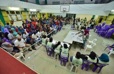އެއާޕޯޓްގައި ބަހައްޓާ ފޮއްޓަށް ހުރިހާ ދާއިރާއެއްގެ މީހުން ވޯޓު ލާނެ!