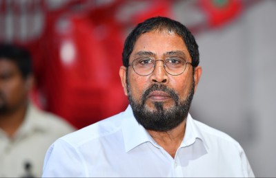 ނަޝީދު އުޅެނީ ބޮޑުވަޒީރު ކަމަށް އަންނަން: ގާސިމް