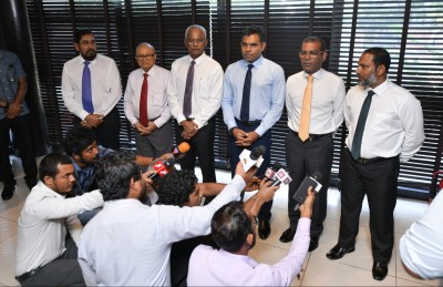 ގާސިމް، ޔާމީނާ އެކު އެޅުއްވި ގޯސް ފިޔަވަޅު!
