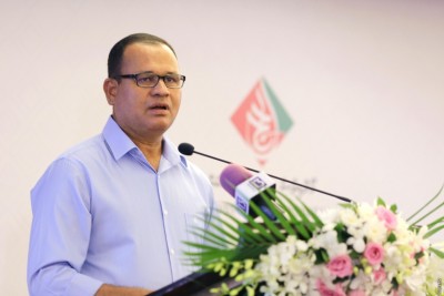 ރައީސް ޔާމީން ފާއިތުވި ހަތަރު އަހަރު އިޖުތިމާއީ އަދާލަތު ގާއިމްކޮށްދެއްވައިފި: އާދަމް ޝަރީފް
