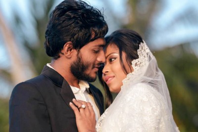 ލަންކާގައި ވެސް ބޮސް ސްކްރީން ކުރަނީ